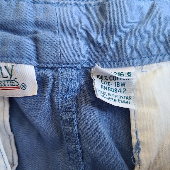 Only Necessity Woman's Sports Knit Capri's, Size: 18 Color: Blue - Picture 8 of 13